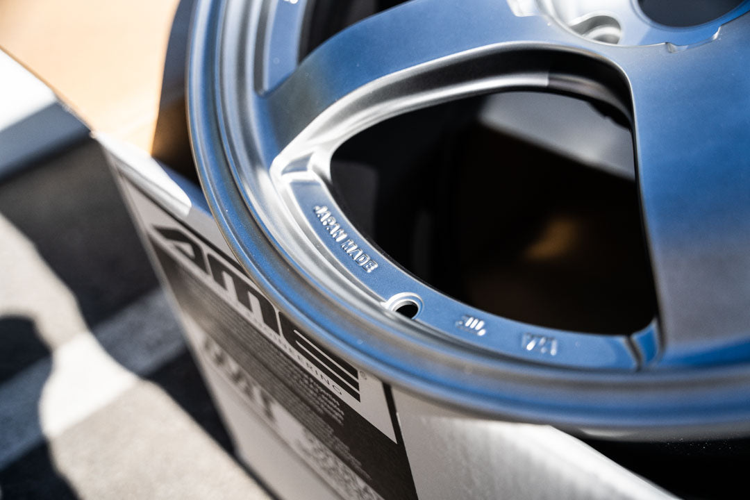 AME Tracer GTV / 18x10.5 +15 / 5x114.3 / Matte Hyper Silver