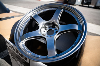 AME Tracer GTV / 18x10.5 +15 / 5x114.3 / Matte Hyper Silver