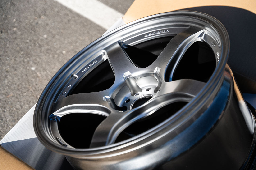 AME Tracer GTV / 18x10.5 +15 / 5x114.3 / Matte Hyper Silver