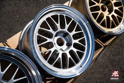 Volk 21A / 18x9.5 +22 / 5x120 / Llanta plateada diamante DC (DS)