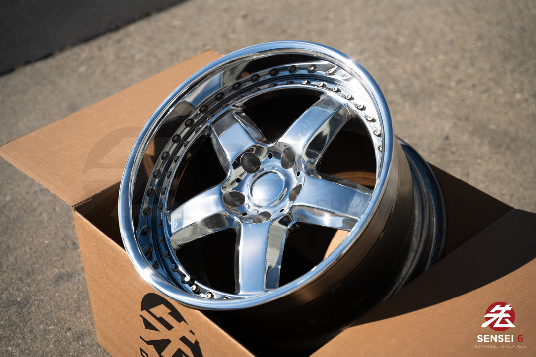 17インチ スターンビースト（中古ホイール）/ 5x114.3 / 17x10 +27 / ハイポリッシュ