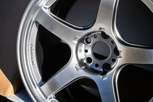 Load image into Gallery viewer, AME Tracer GTV / 18x11 +15 / 5x114.3 / Matte Hyper Silver

