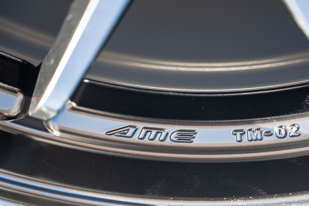 AME Tracer TM02 / 18x9.5 +38 / 5x114.3 / Matte Black