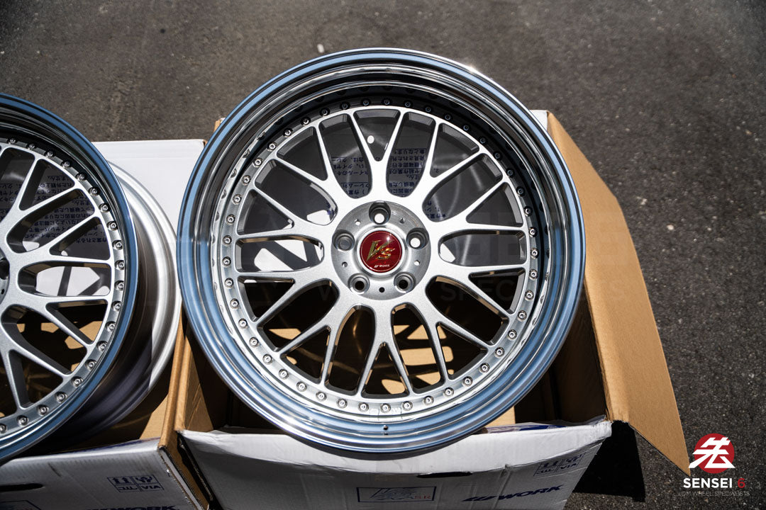 Work VS-XX [Step Lip] / 20x10 +9, 20x11 +9 / 5x112 / Light Gray Silver (LGS)