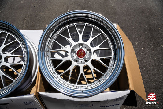 Work VS-XX [Step Lip] / 20x10 +9, 20x11 +9 / 5x112 / Light Gray Silver (LGS)