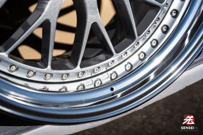 Work VS-XX [Step Lip] / 20x10 +9, 20x11 +9 / 5x112 / Light Gray Silver (LGS)