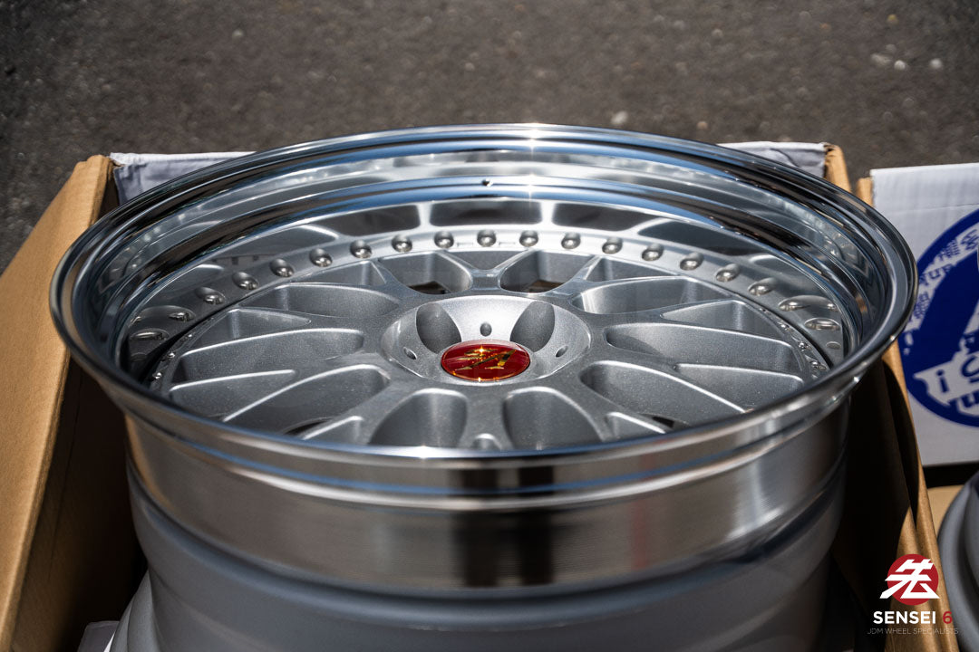 Work VS-XX [Step Lip] / 20x10 +9, 20x11 +9 / 5x112 / Light Gray Silver (LGS)