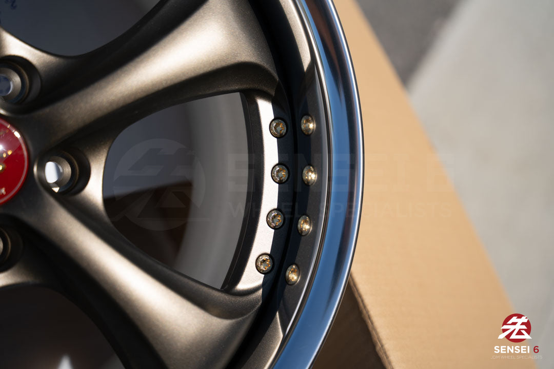 Work VSKF♯ / 18x9.5 +22, 18x9.5 +21 / 5x114.3 / Ash Titanium (AHG2)