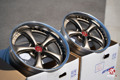 Work VSKF♯ / 18x9.5 +22, 18x9.5 +21 / 5x114.3 / Ash Titanium (AHG2)