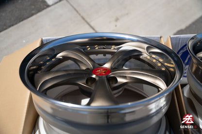 Work VSKF♯ / 18x9.5 +22, 18x9.5 +21 / 5x114.3 / Ash Titanium (AHG2)