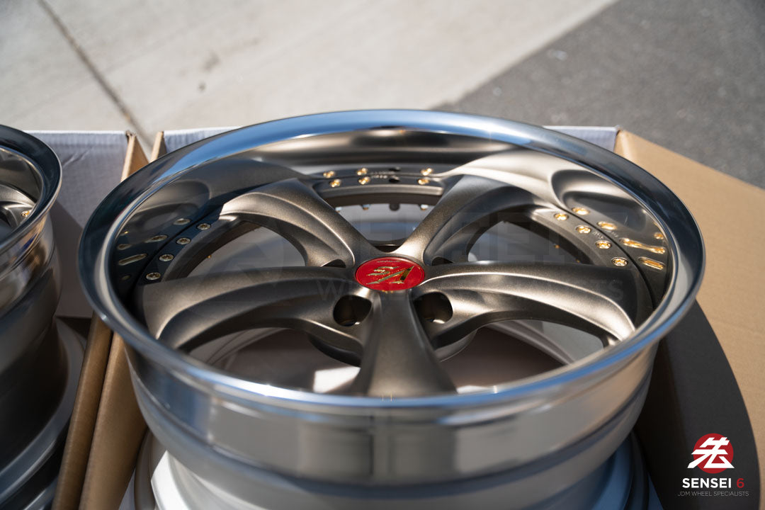 Work VSKF♯ / 18x9.5 +22, 18x9.5 +21 / 5x114.3 / Ash Titanium (AHG2)