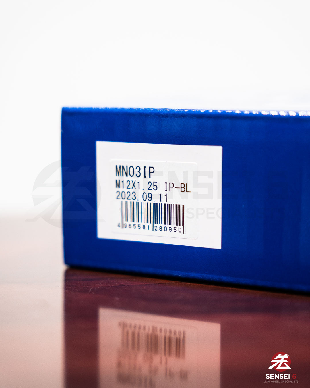 [IN STOCK] Project Kics Monolith TI/06 Lug Nut Set (20pcs) / M12x1.25 / IP Blue