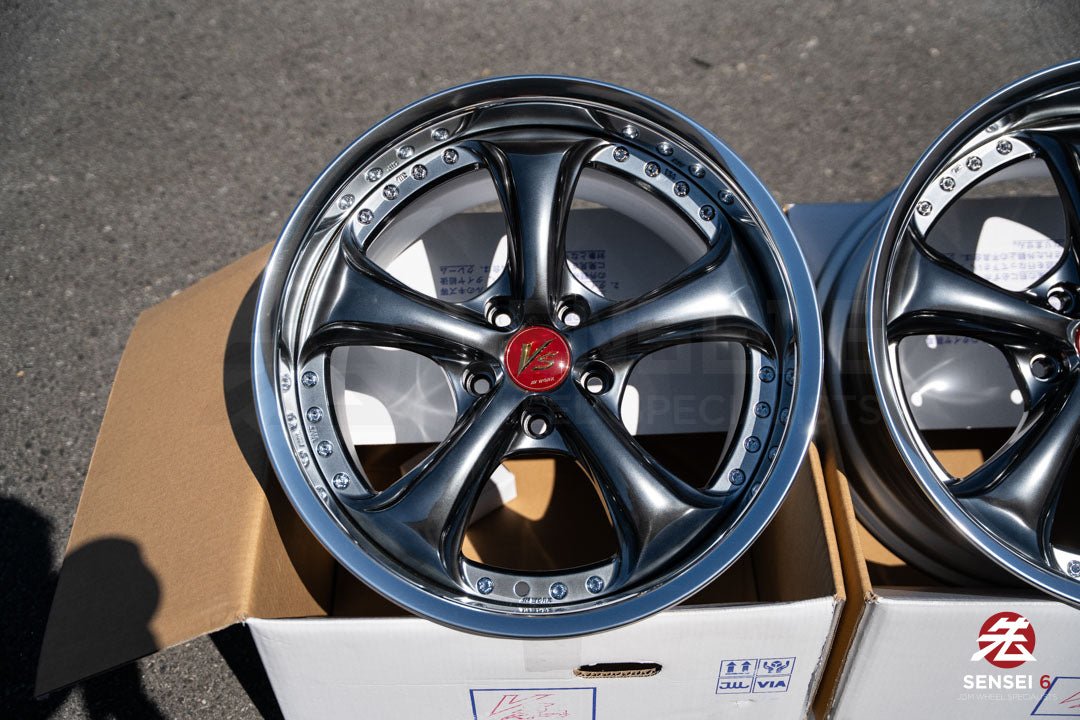 Work VSKF♯ / 18x10.5 +14, 18x10.5 +15 / 5x114.3 / Brilliant Silver Black (BSB)