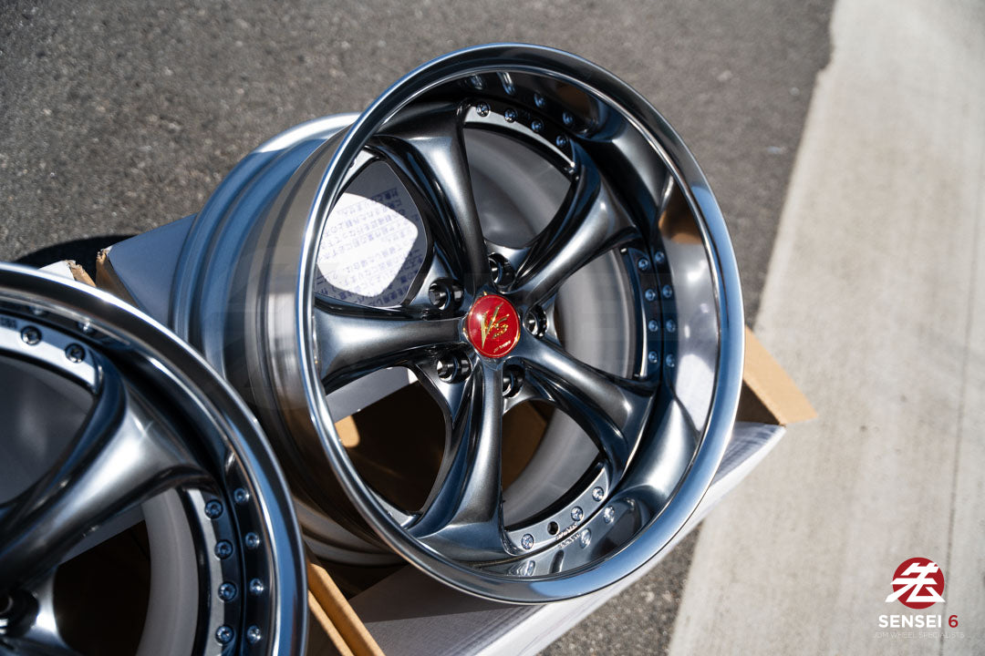 Work VSKF♯ / 18x10.5 +14, 18x10.5 +15 / 5x114.3 / Brilliant Silver Black (BSB)