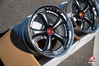 Work VSKF♯ / 18x10.5 +14, 18x10.5 +15 / 5x114.3 / Brilliant Silver Black (BSB)