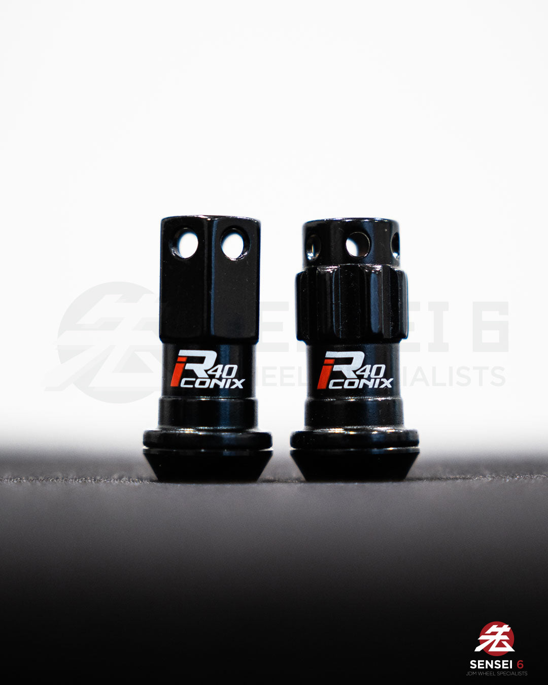 [IN STOCK] Project Kics R40 iCONIX Lock & Nut Set (Capless) (16 + 4 pcs) / M12x1.50 / Black