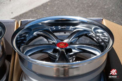 Work VSKF♯ / 18x10.5 +14, 18x10.5 +15 / 5x114.3 / Brilliant Silver Black (BSB)