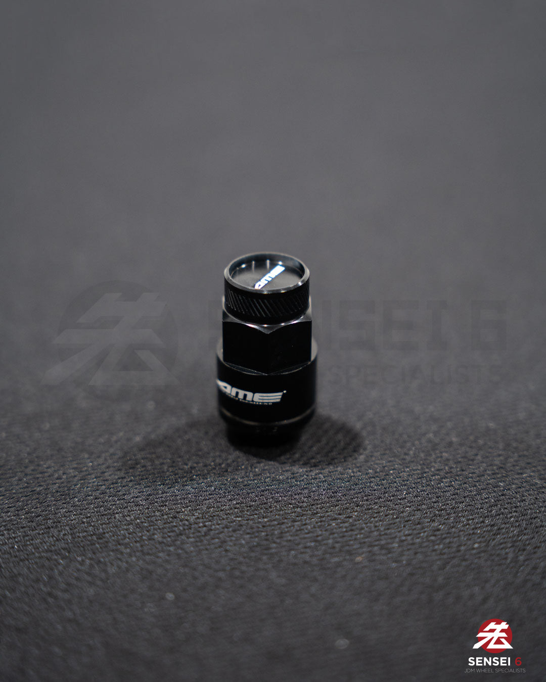 [IN STOCK] AME 40 Type 2pcs Shell Type Lock & Nut Set / M12x1.25 / Black