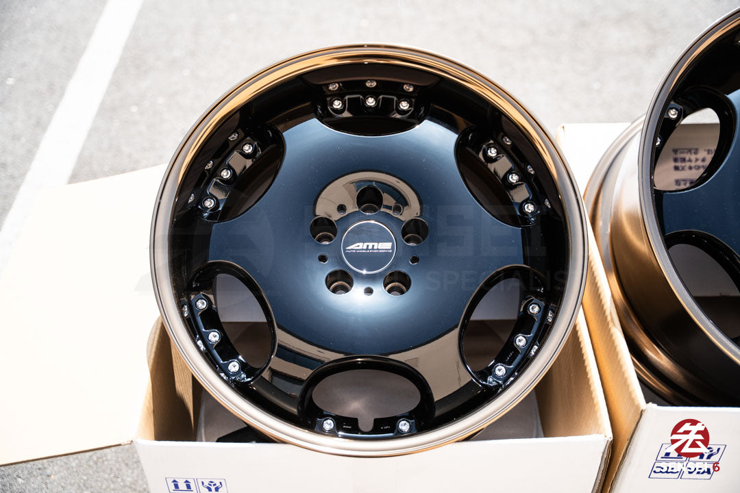 AME Shallen LX / 18x9 +18, 18x10 +18 / 5x114.3 / Black (BLK), Bronze Anodized Rim (G)