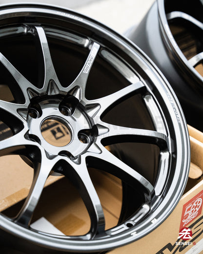 Volk CE28N-Plus / 18x9.5 +38 / 5x114.3 / ダイヤモンドダークガンメタル