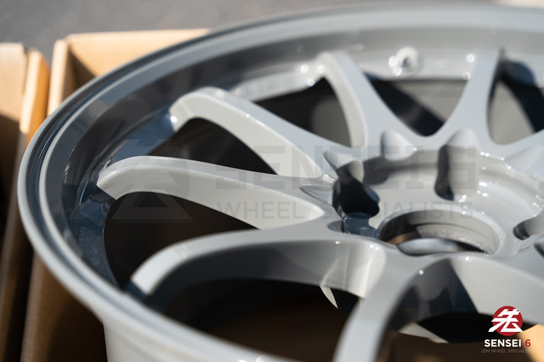 Volk CE28SL / 18x9.5 +35 / 5x120 / Arms Gray (AG)