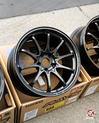 Volk CE28N-Plus / 18x9.5 +22 / 5x114.3 / ダイヤモンドダークガンメタル