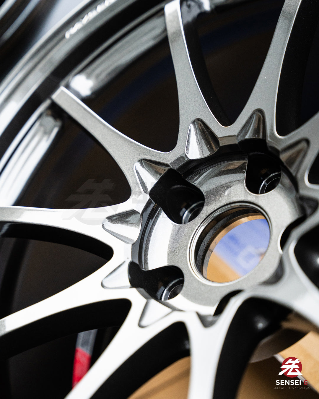 Volk CE28N-Plus / 18x9.5 +22 / 5x114.3 / ダイヤモンドダークガンメタル