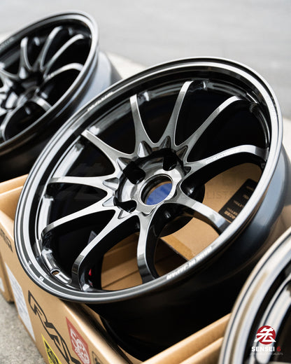 Volk CE28N-Plus / 18x9.5 +22 / 5x114.3 / ダイヤモンドダークガンメタル