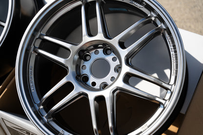 AME Tracer TM02 / 18x8.5 +45 / 5x114.3 / Plata hiper