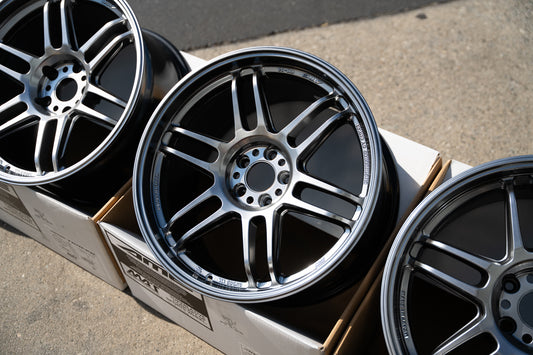 AME Tracer TM02 / 18x9.5 +38 / 5x100 / Hyper Silver