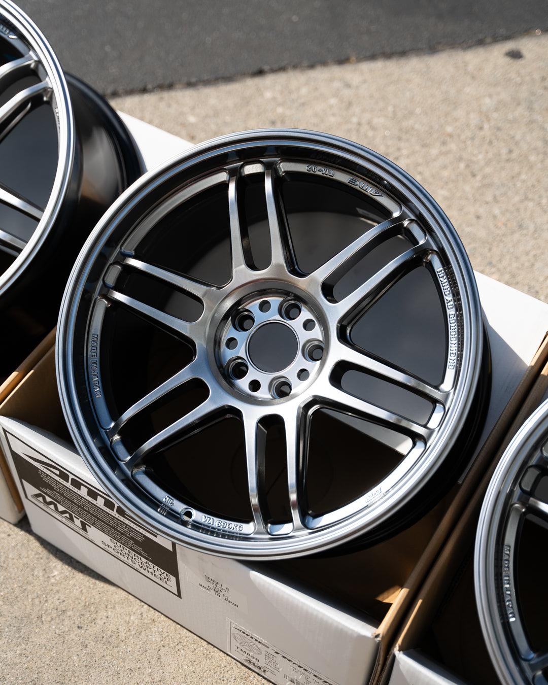 AME Tracer TM02 / 18x9.5 +38 / 5x100 / Hyper Silver