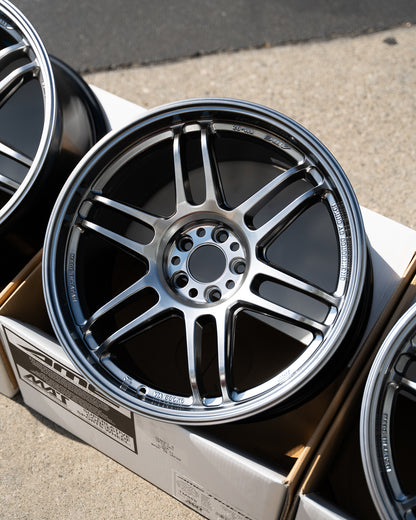 AME Tracer TM02 / 18x9.5 +38 / 5x100 / Hyper Silver