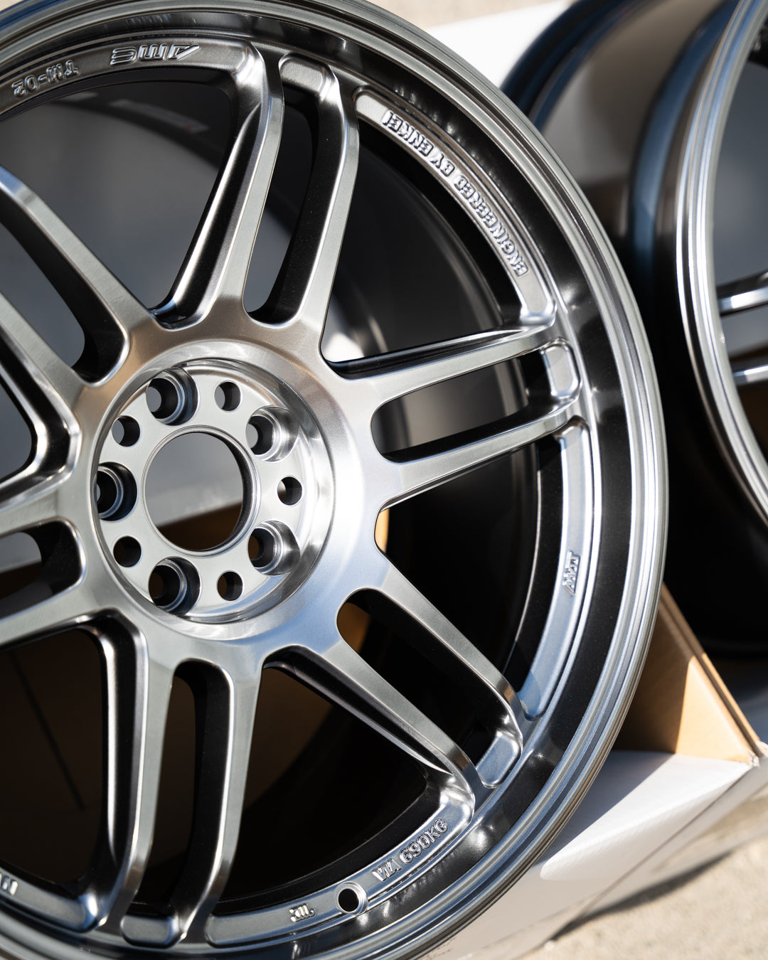 AME Tracer TM02 / 18x9.5 +38 / 5x100 / Hyper Silver