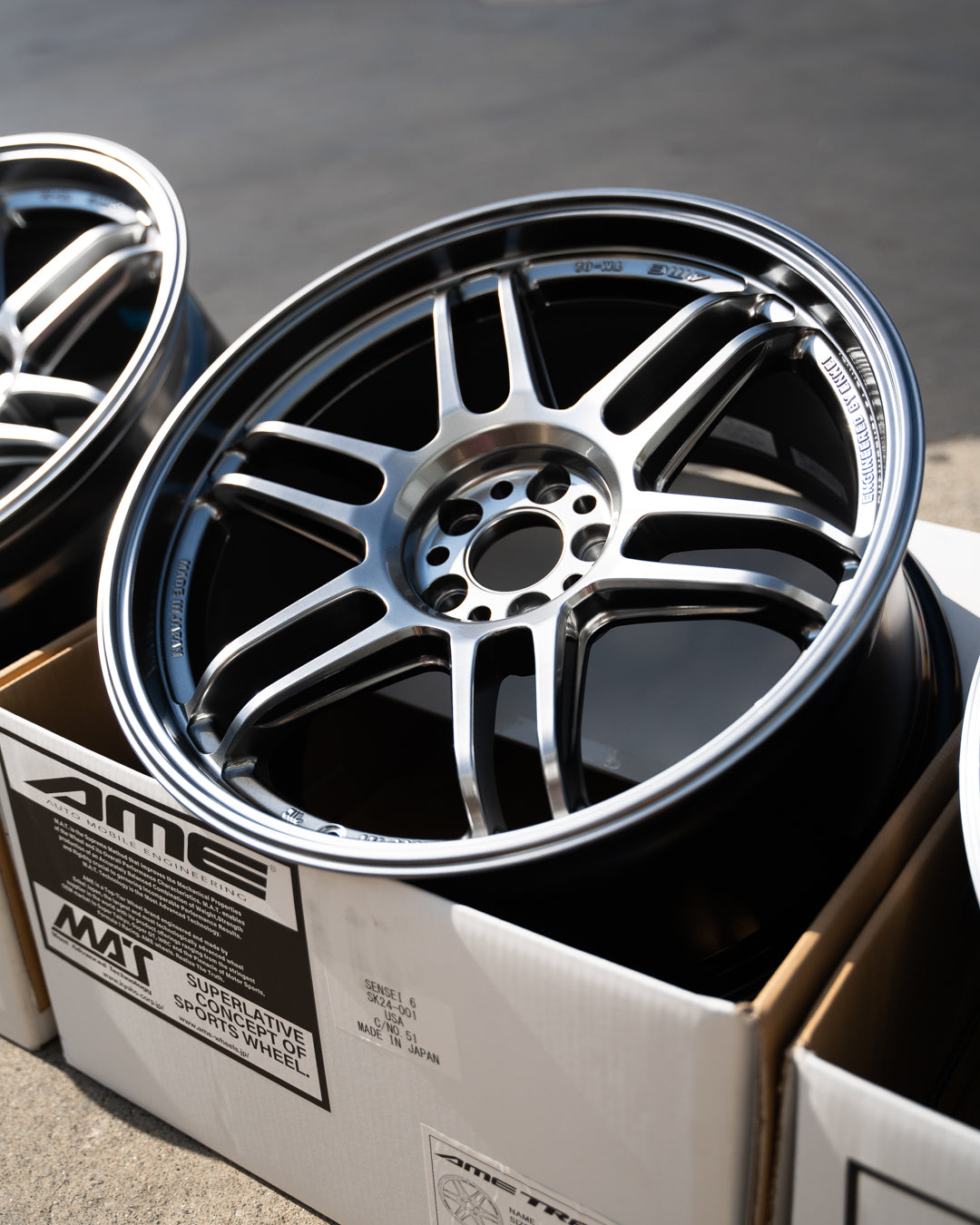 AME Tracer TM02 / 18x9.5 +38 / 5x100 / Hyper Silver