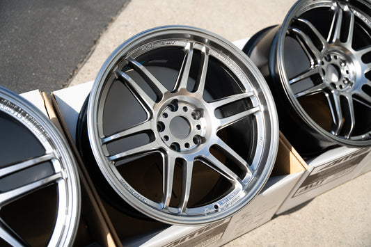 AME Tracer TM02 / 18x9.5 +15 / 5x114.3 / Hiperplata