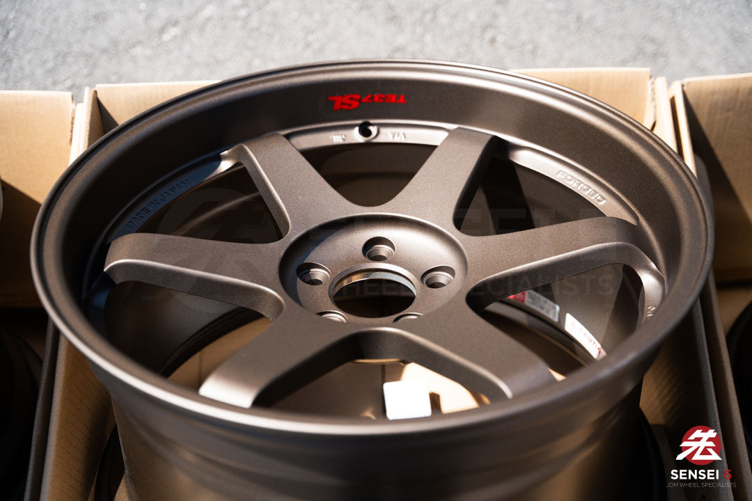 Volk TE37SL / 19x9.5 +22、19x10.5 +35 / 5x112 / ダイヤモンドシルバー