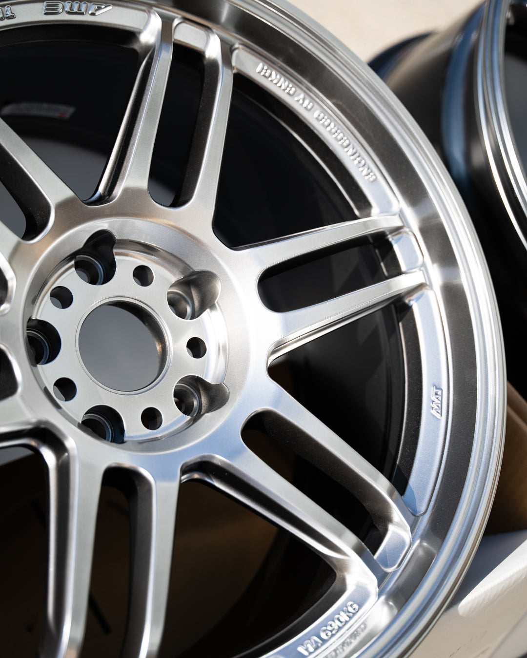 AME Tracer TM02 / 18x9.5 +15 / 5x114.3 / Hiperplata