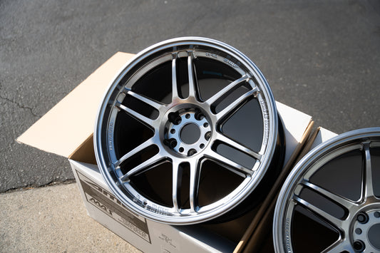AME Tracer TM02 / 18x10.5 +15 / 5x114.3 / Hiperplata