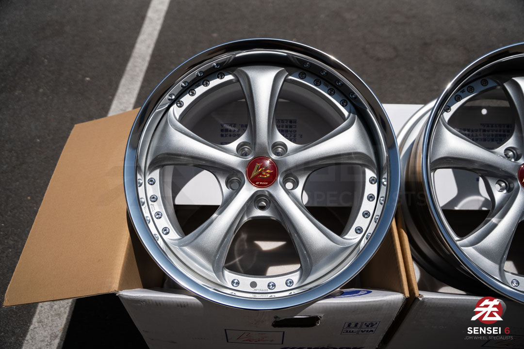 Work VSKF♯ / 18x9.5 +14, 18x9.5 +15 / 5x114.3 / Light Gray Silver (LGS)