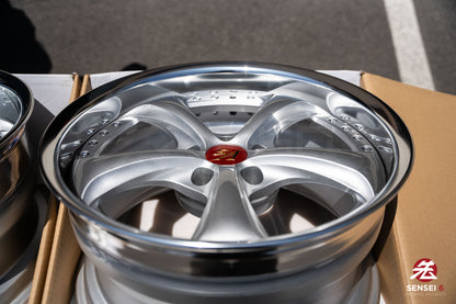 Work VSKF♯ / 18x9.5 +14, 18x9.5 +15 / 5x114.3 / Light Gray Silver (LGS)