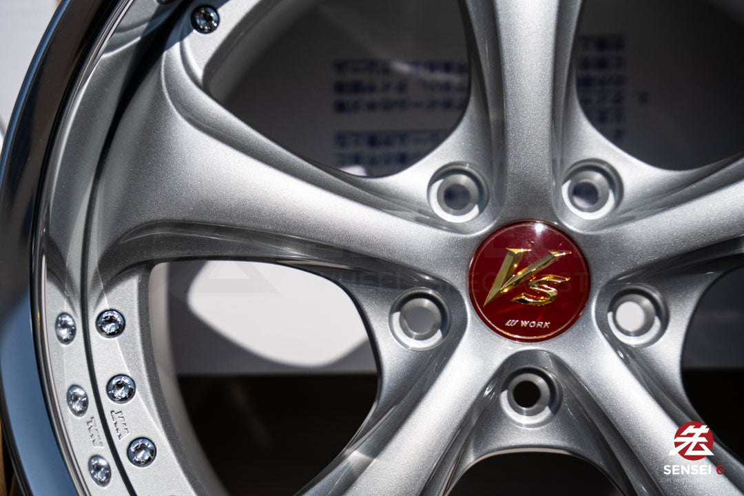 Work VSKF♯ / 18x9.5 +14, 18x9.5 +15 / 5x114.3 / Light Gray Silver (LGS)