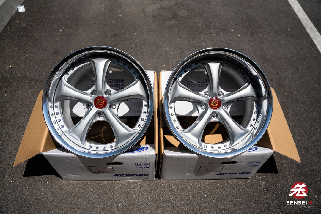 Work VSKF♯ / 18x10.5 +14, 18x10.5 +15 / 5x114.3 / Light Gray Silver (LGS)