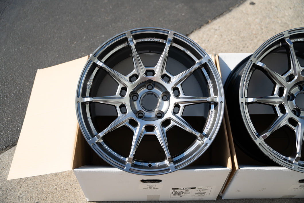 AME Galerna Refino / 18x9.5 +22 / 5x114.3 / Hyper Silver