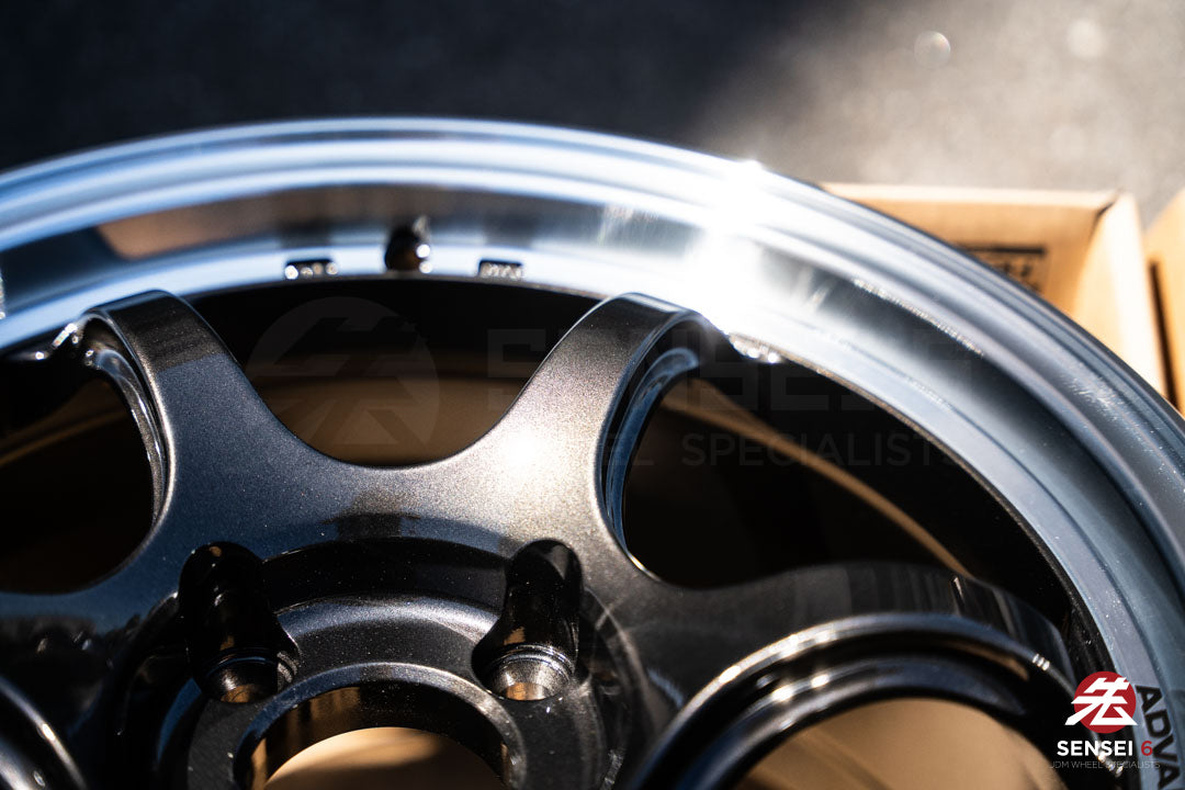 Advan RG-D2 / 15x8 +35 / 4x100 / Machining & Black Gunmetallic (MBG)