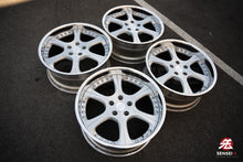 Load image into Gallery viewer, 19" Leon Hardiritt Herzog (Used Wheels Built to Order)
