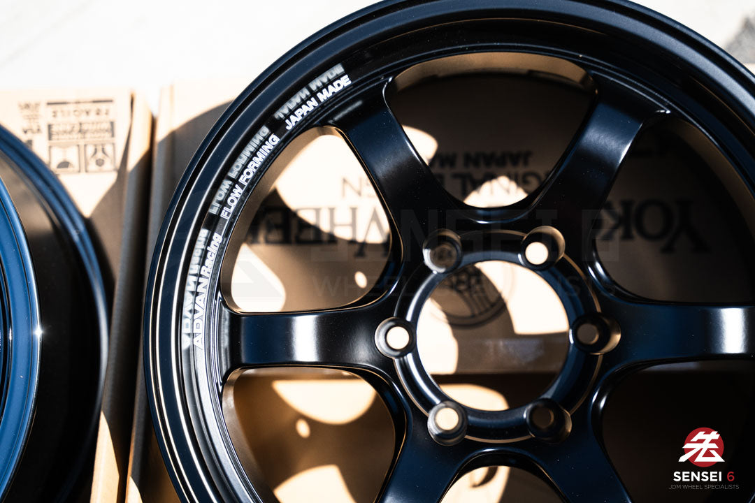 Advan RG-D2 for Truck / 17x8.5 -10 / 6x139.7 / Semi Gloss Black (SGB)