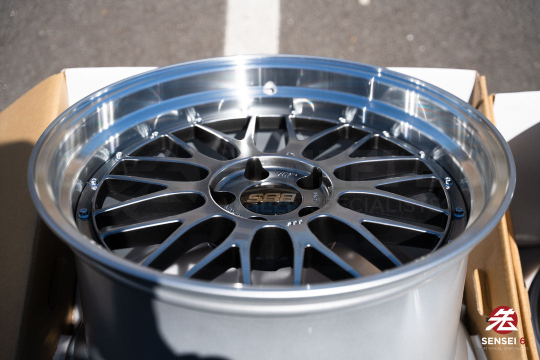 BBS LM / 19x9.5 +23、19x11 +35 / 5x112 / ダイヤモンドブラック