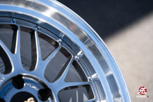 Load image into Gallery viewer, BBS LM / 19x9.5 +23, 19x11 +35 / 5x112 / Diamond Black
