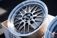 Load image into Gallery viewer, BBS LM / 19x9.5 +23, 19x11 +35 / 5x112 / Diamond Black
