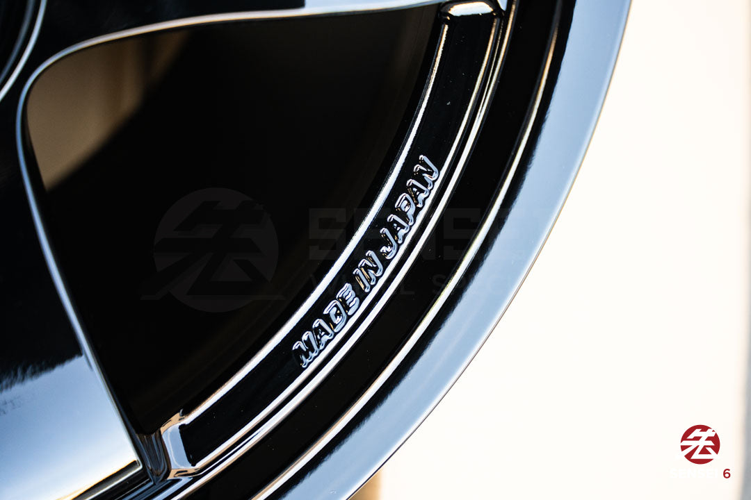 ニスモ LMGT4 / 18x10.5 +15 / 5x114.3 / ブラック